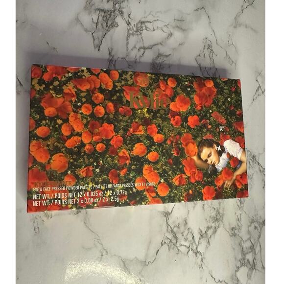 Kylie x Wizard of Oz Face & Eye Pallet (Authentic/New) - Picture 4 of 6
